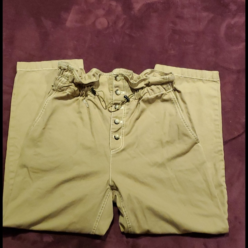 High waited button fly pants